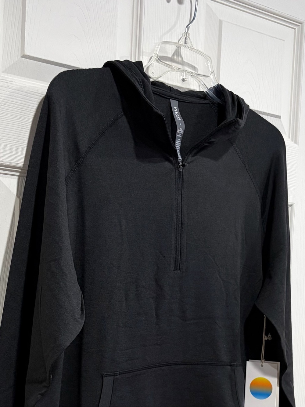 Vuori Men's Medium Ponto Performance Half Zip Hoodie Black Heather NWT Travel - Picture 2 of 9